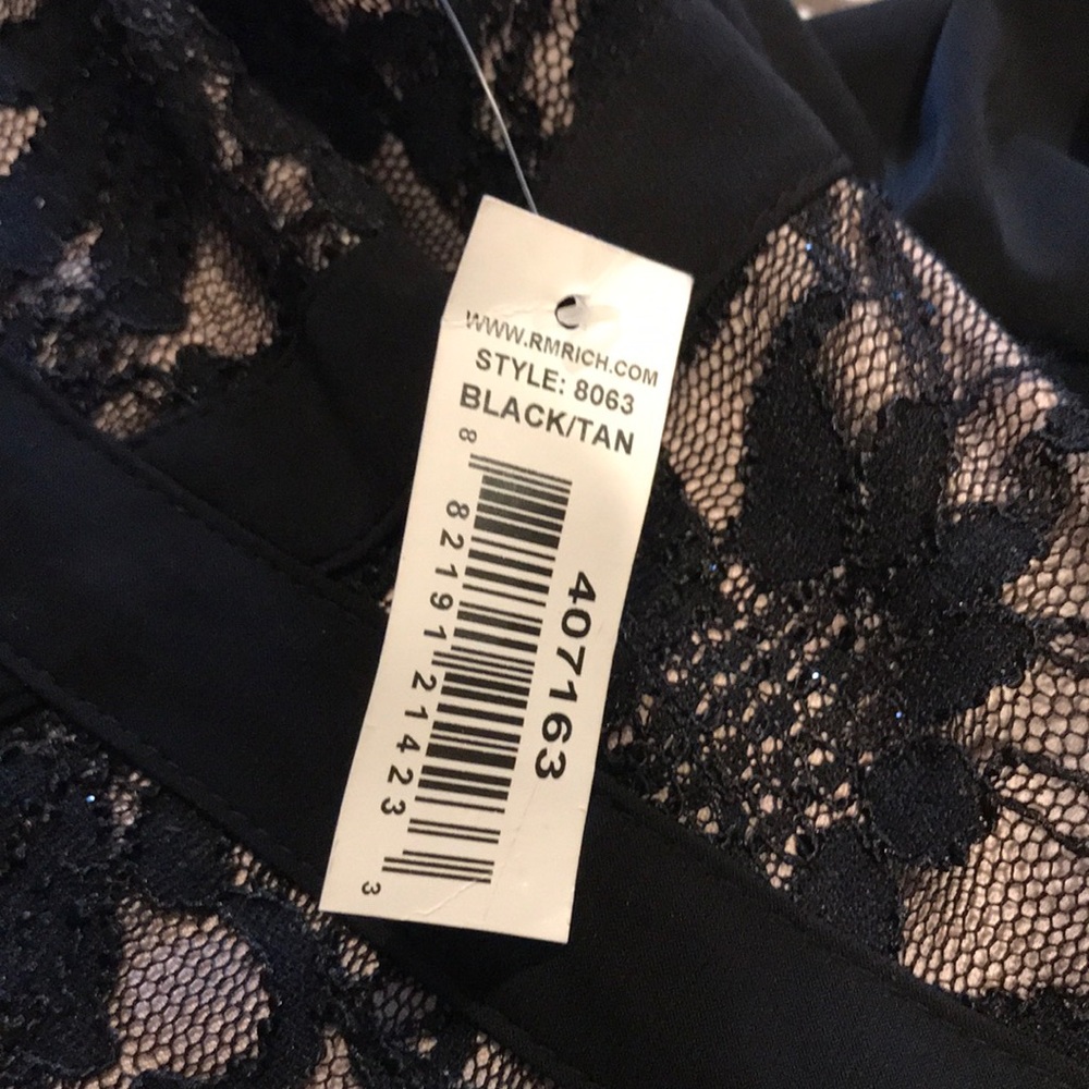 R & M Richards / size 6 black long dress - Picture 6 of 7